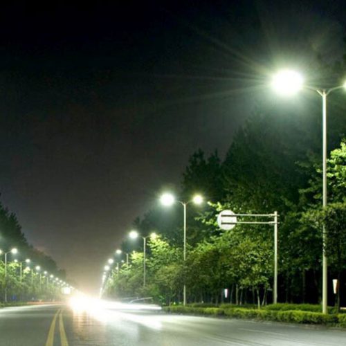 طراحی و اجرای روشنایی معابر محوطه بزرگراه آزاد راه اتوبان